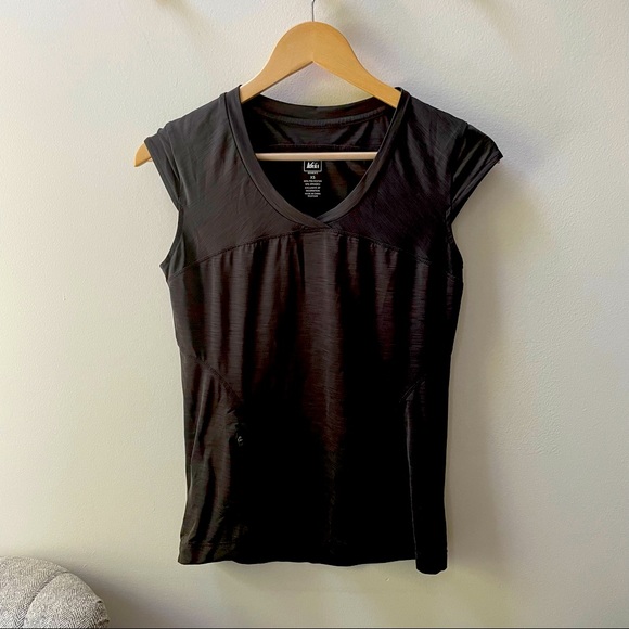 REI dry fit shirt - Picture 1 of 8
